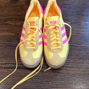 Adidas Women's Bright Yellow and Pink Sneakers